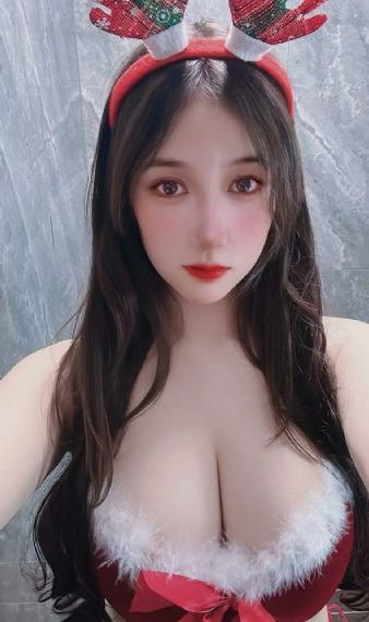 欧美打屁股网站_720高清迅雷在线观看