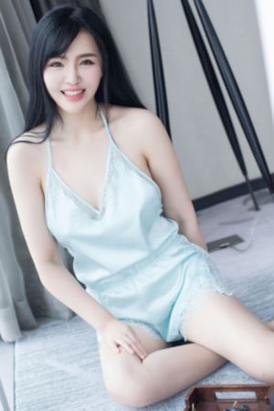 请别相信她_HD电影在线观看