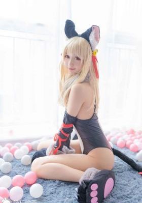 妈妈丰满的朋友_720电影完整版在线观看