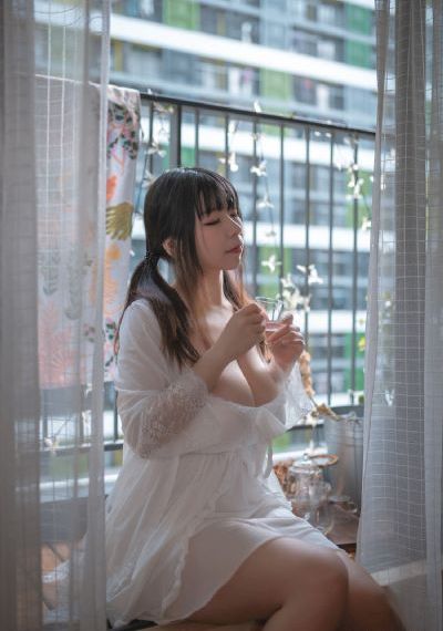 娜塔莉的情人在线观看_全集神马影院